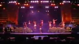 MV Dance in caribbean - Chinese girl