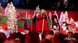 Xem MV Oh Santa! (Live) - Mariah Carey