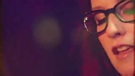 Xem MV Parachute (Alternative Version) [Music Video] - Ingrid Michaelson