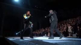 Xem MV Niggas In Paris (Victoria's Secret Fashion Show Live 2011) - Jay-Z, Kanye West