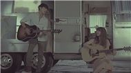 Xem MV Fool - JUNIEL, Yong Hwa (CNBLUE)