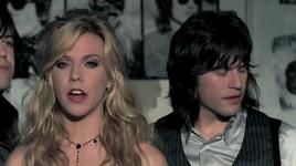 MV Postcard From Paris - The Band Perry