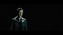 Tải nhạc Runaways - The Killers, Wild Light, Mariachi El Bronx