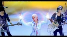 Shining Light - Annie Lennox