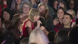 Xem MV You Belong With Me (Live From New York City) - Taylor Swift