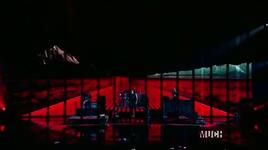 Runaways (MTV EMA 2012) - The Killers