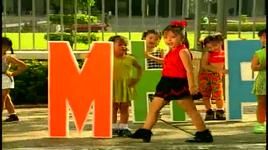 Em Học Vần - Bé Thủy Tiên