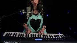 listen to your heart  (cover) - tiffany alvord
