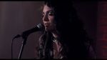 Xem MV Swingin Party (Live At VEVO Halloween) - Lorde