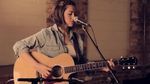 Xem MV Too Close (Alex Clare Acoustic Cover) - Hannah Trigwell