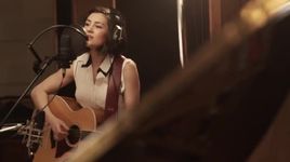 pieces (live & acoustic from steelworks studio) - hannah trigwell