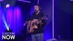 Xem MV Hold On, We're Going Home (Live Lounge) - Nick Mulvey