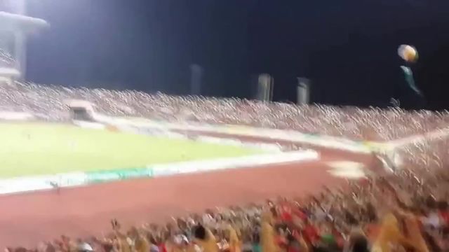 Ca nhạc Việt Nam Chiến Thắng (Nhạc Cổ Động AFF Cup 2014) - V.A