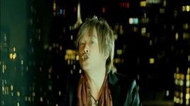 Xem MV The Hero!! - Ikareru Kobushi Ni Hi Wo Tsukero - Jam Project