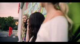 Xem MV Friend Zone - Danielle Bradbery