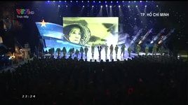 Xem MV Đất Nước (Live) - Tùng Dương