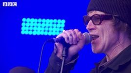 Xem MV Nocturne (Glastonbury 2017) - Mark Lanegan