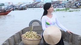 Xem MV Phiên Chợ Sông - Hà Vân