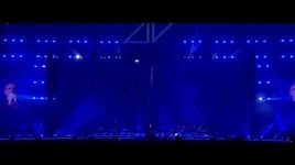 Xem MV A Sky Full Of Stars (Avicii Tribute Concert) - Avicii, Simon Aldred