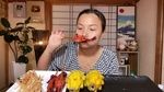 Xem MV Lần Đầu Ăn Thử Thanh Long Vàng & Khô Mực Vị Kì Lạ - Cuộc Sống Ở Nhật #456 - Quynh Tran JP