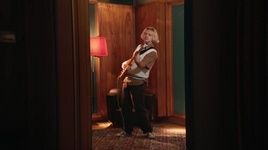 MV Supalonely (Live On The Ellen Degeneres Show 2020) - BENEE, Gus Dapperton