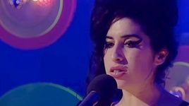 Ca nhạc Tears Dry On Their Own - Amy Winehouse
