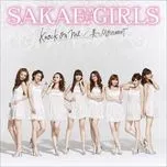 Nghe nhạc Knock On Me / Love Movement (1st Single) - Sakae Girls