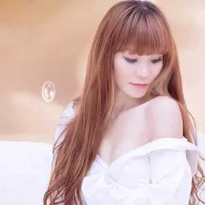 Em Vẫn Rất Nhớ (Single) - Candy Hoài Phương