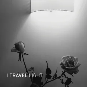Broken Things (Single) - I TRAVEL LIGHT