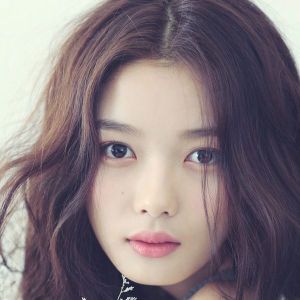 kim yoo jung