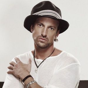 daniel powter
