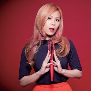 thai kien nha (tanya chua)