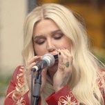 here comes the change (live acoustic) - kesha