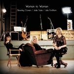 a photo every christmas - judie tzuke, beverley craven, julia fordham