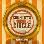 let’s chase each other ‘round the room tonight (live) - country's family reunion, ray benson, suzy bogguss