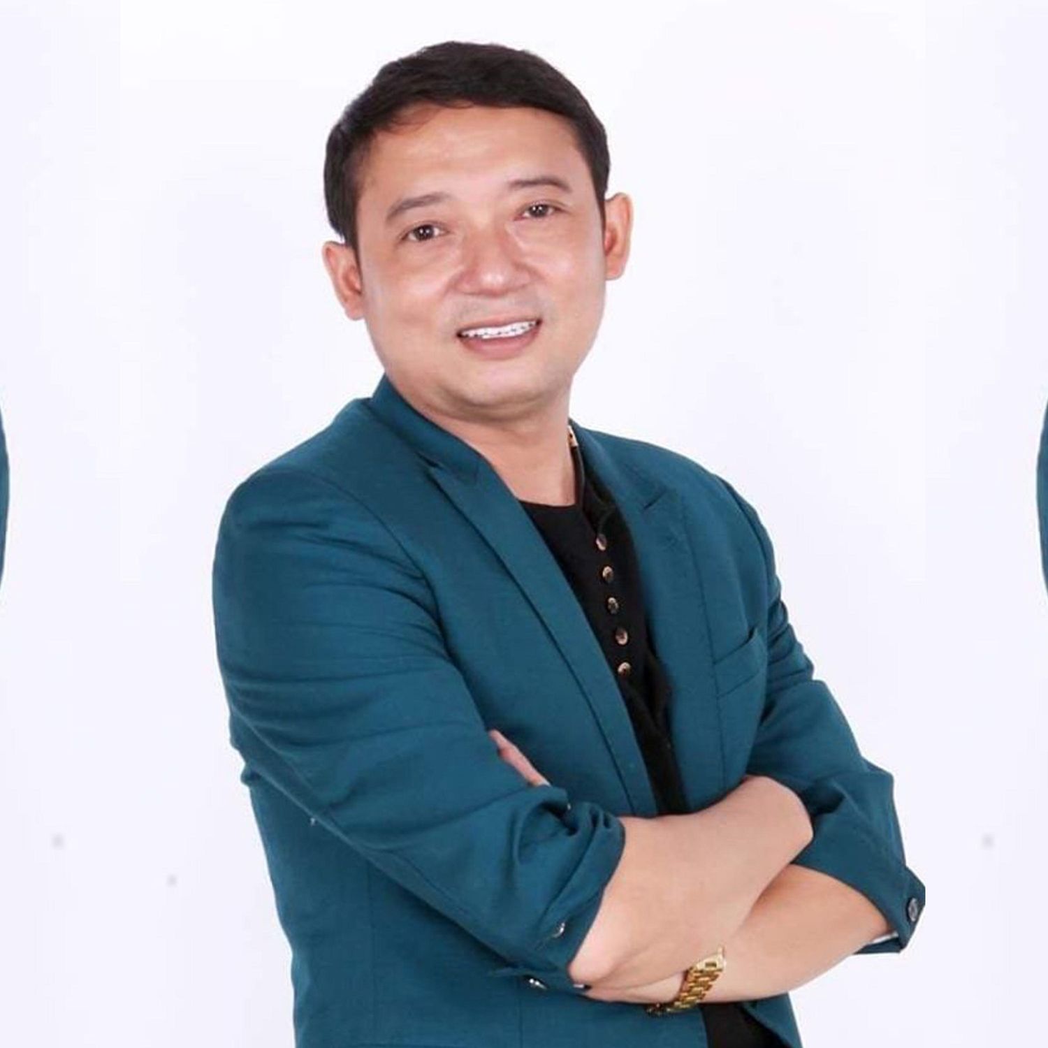 thue bao dang ban di choi voi nguoi yeu - chien thang