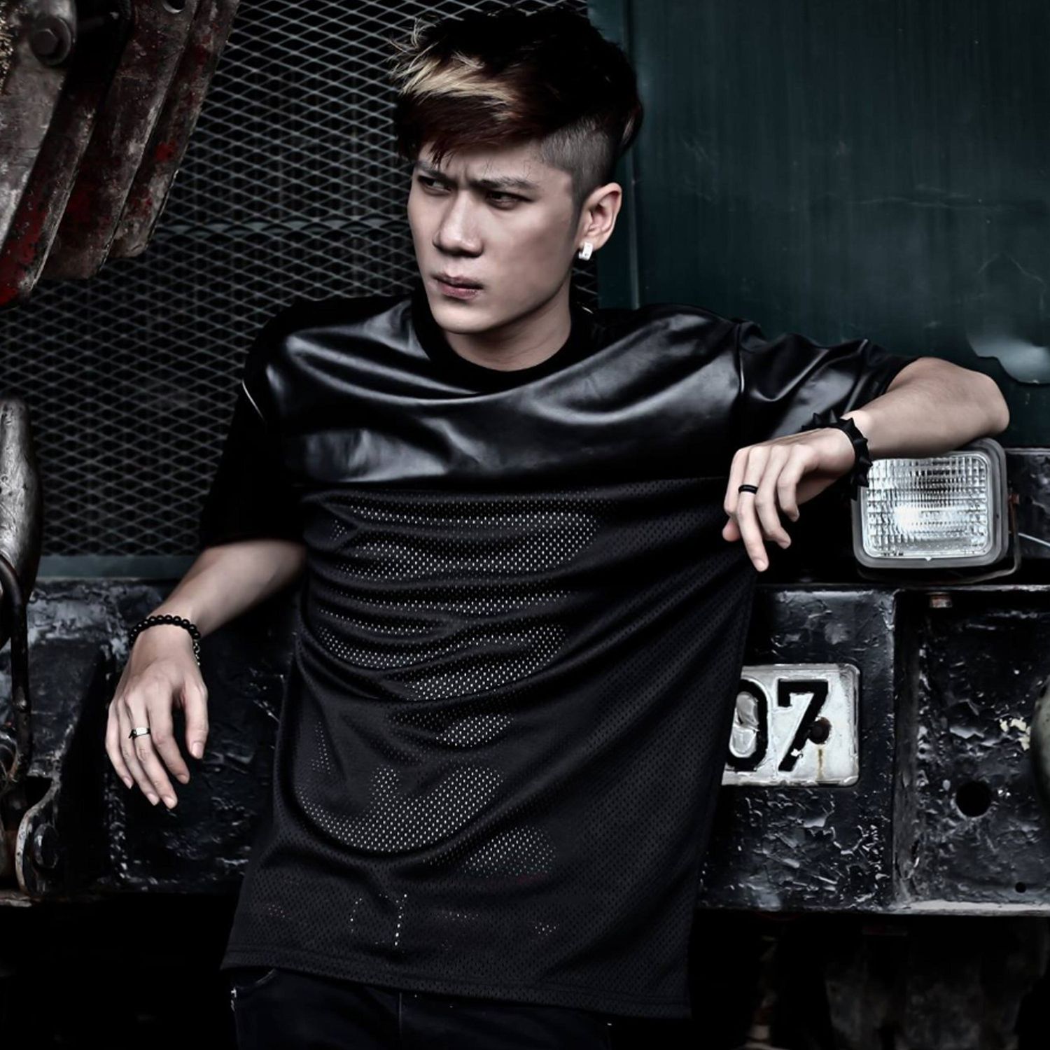 bai hat lien quan - leg